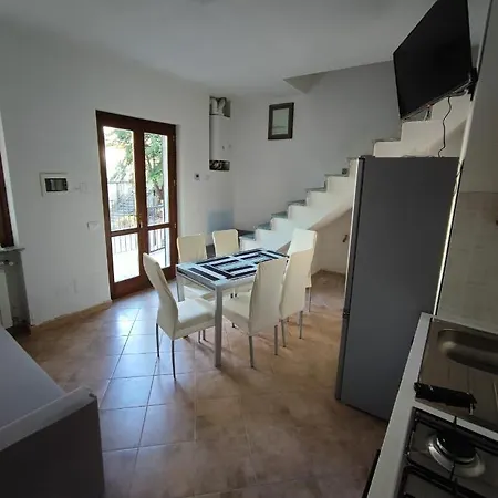 Tatil Evi Yellow House 1 *